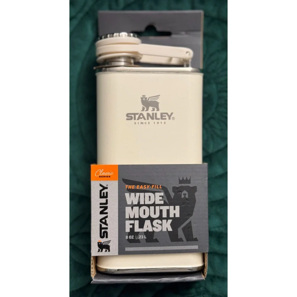 Stanley Classic Easy Fill Wide Mouth Flask | 8 Oz in Cream Gloss - Picture 6 of 7